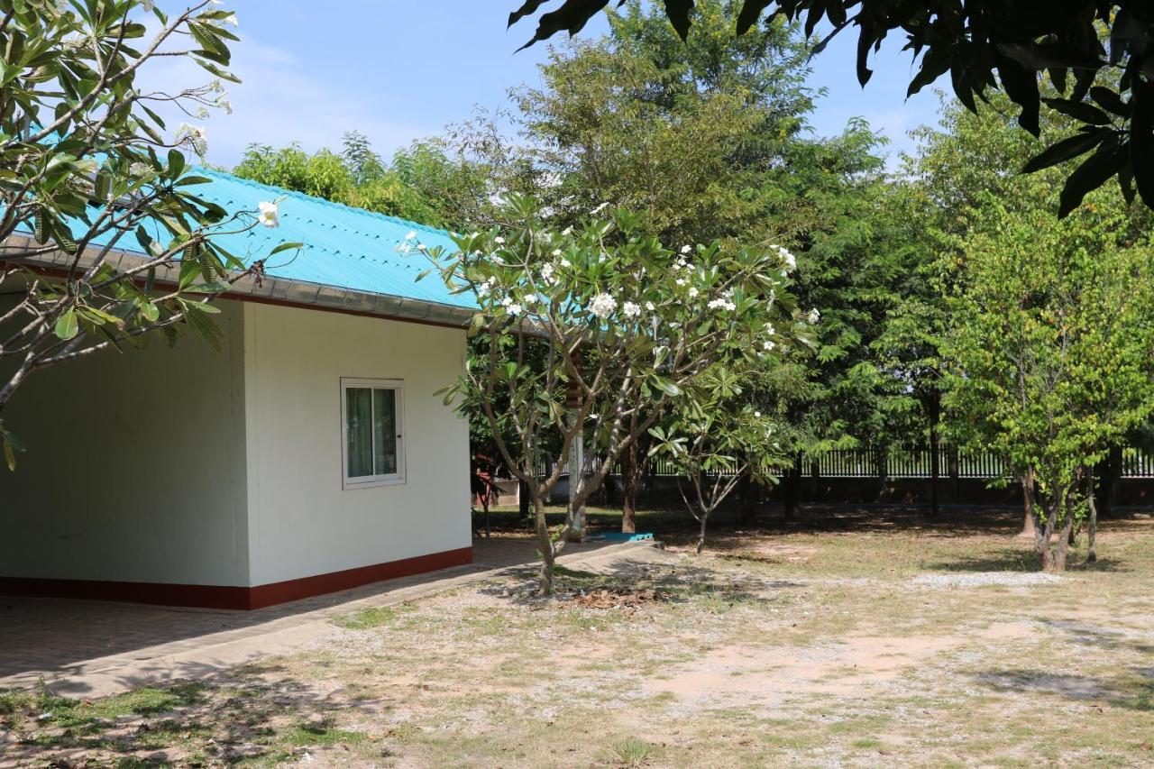 Eidi Homestay Nong Kung Si Eksteriør billede